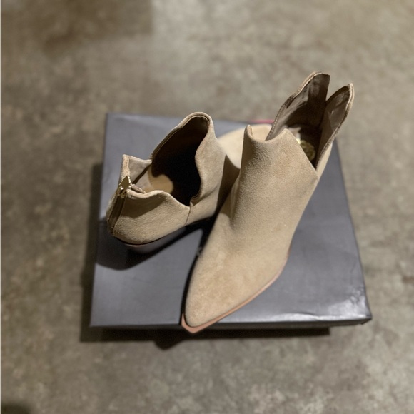 Vince Camino booties - Picture 4 of 4
